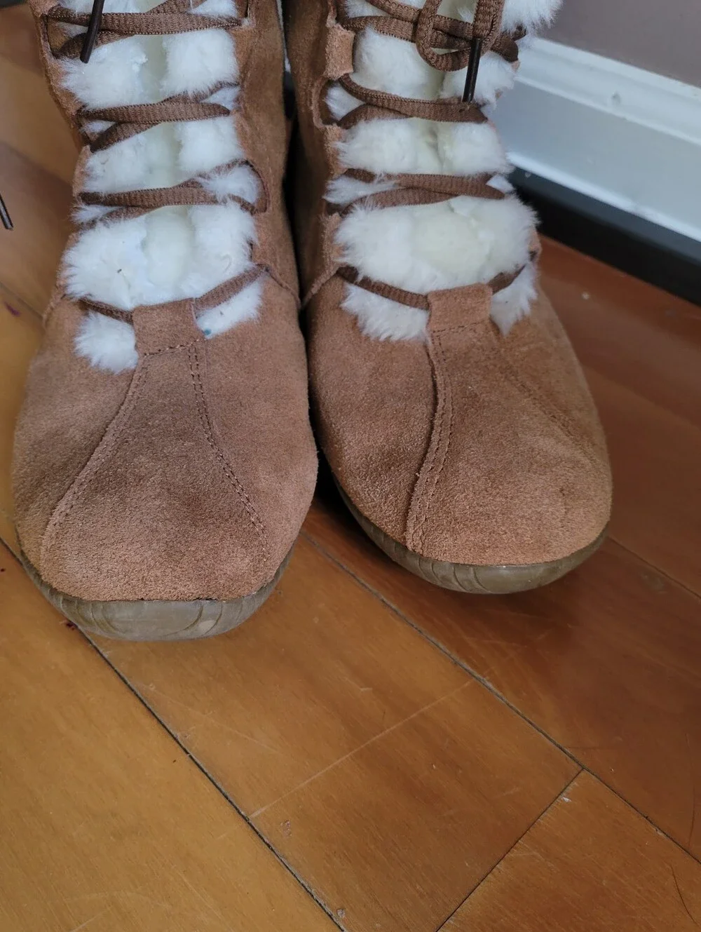 Style & Co. Casual Brown Suede lace-up Winter Boots 7M White Faux-Fur Lace Up